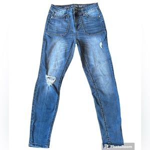Vanilla Star Jeans - 27W - HOST PICK X 2